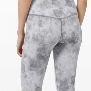 Diamond Dye Lululemon Align 25” High rise Leggings in Stargaze Pitch Gray!!!